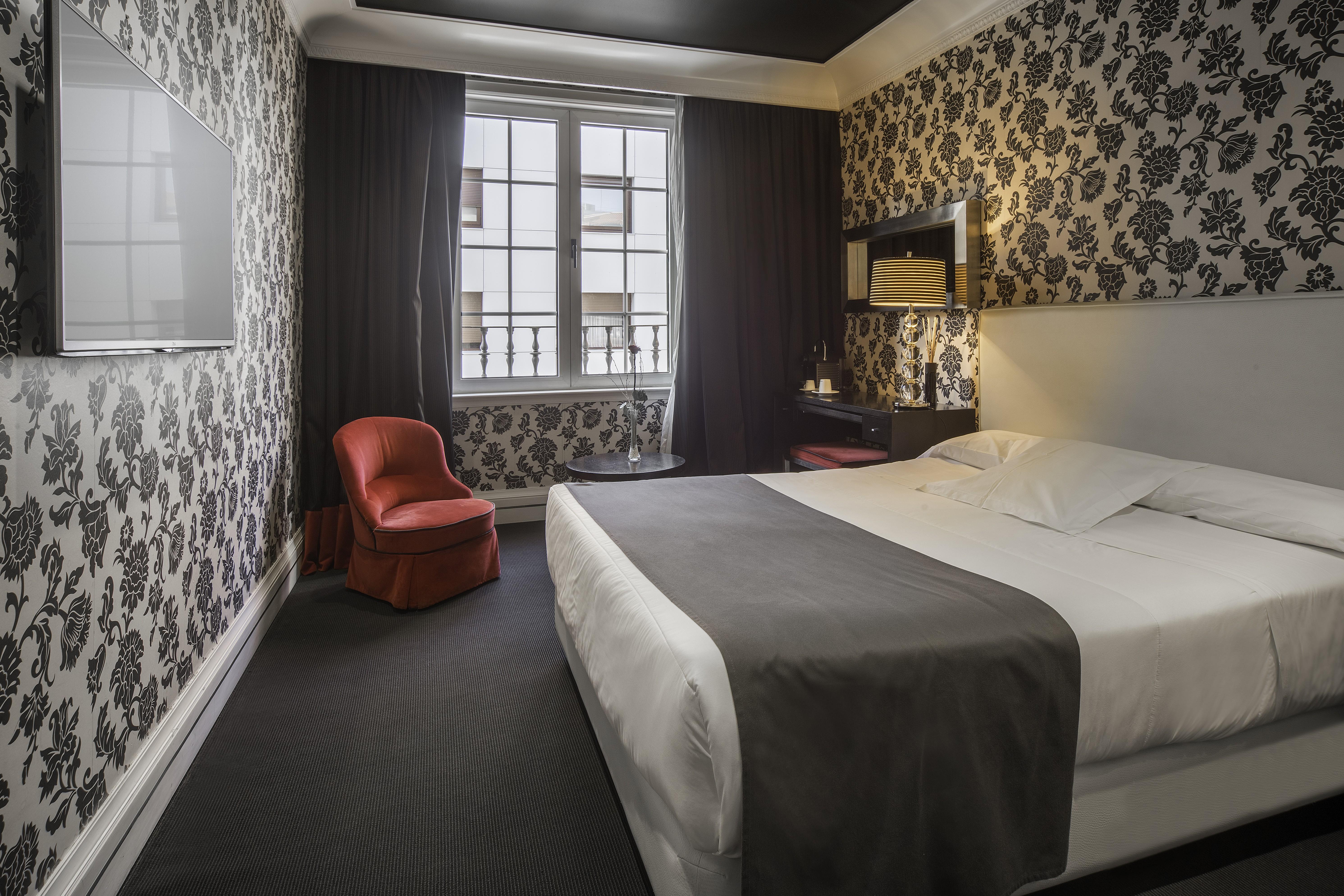 洛佩兹德哈罗酒店 毕尔巴鄂 外观 照片 A room at the hotel