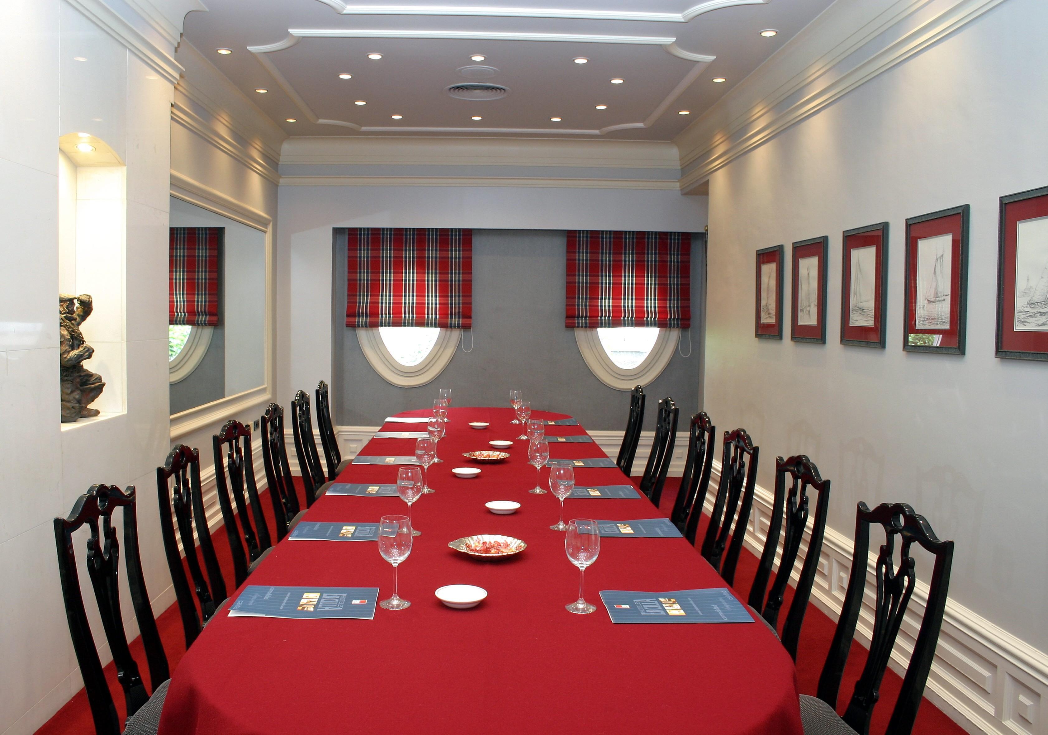 洛佩兹德哈罗酒店 毕尔巴鄂 外观 照片 The boardroom